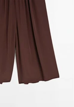 Massimo Dutti FLOWING TECHNICAL FABRIC - Trousers - Bordeaux 16 Massimo Dutti FLOWING TECHNICAL FABRIC - Trousers - Bordeaux -Massimo Dutti Shop 78449dd3a5374af5bcd7f881f9da3f4a