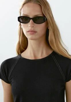 Massimo Dutti SHORT SLEEVE WITH CONTRAST SEAMS - Basic T-shirt - Black -Massimo Dutti Shop 79d5e8675db44ea1b57bf519de5aa90d