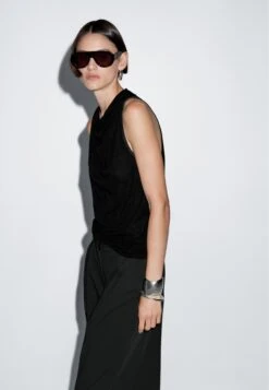 Massimo Dutti SLEEVELESS WITH DRAPED NECKLINE - Top - Black -Massimo Dutti Shop 79f0cb52442c4016a4cf92ef12587dc6