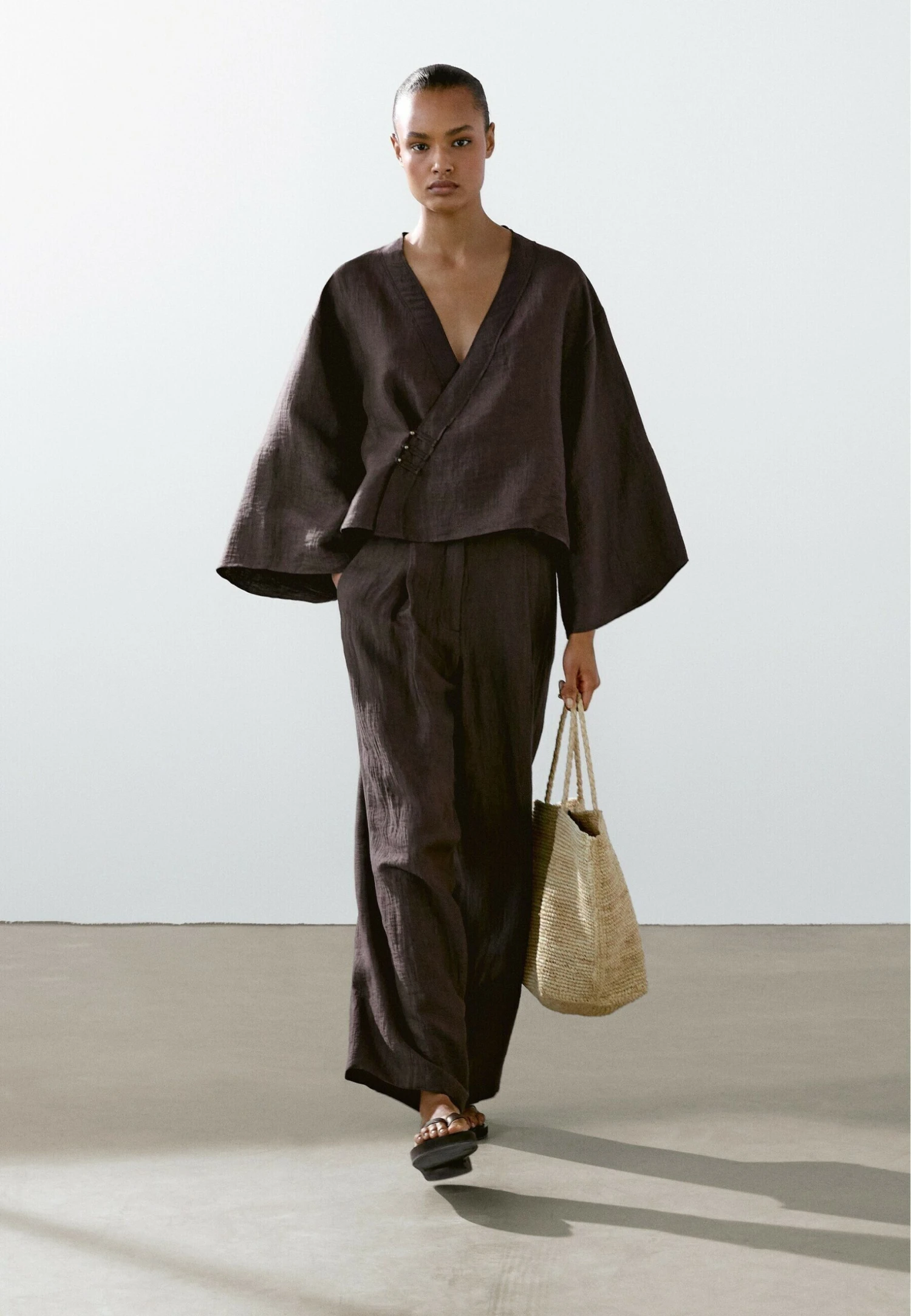 Massimo Dutti CROSSOVER KIMONO - Summer Jacket - Dark Purple 4 Massimo Dutti CROSSOVER KIMONO - Summer Jacket - Dark Purple - Image 2