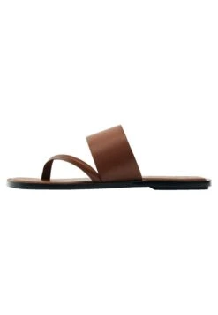 Massimo Dutti With Wide Strap - T-Bar Sandals