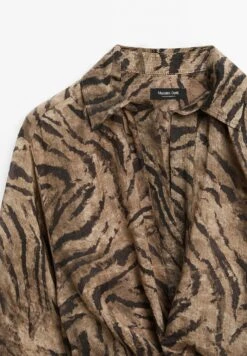 Massimo Dutti FLOWING JACQUARD KIMONO WITH RHINESTONE BUTTON - Blouse - Mottled Brown -Massimo Dutti Shop 7af84bb4cab04b449f115052c183a742