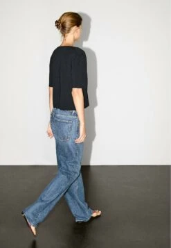 Massimo Dutti SHORT SLEEVE V-NECK WITH BUTTONS - Cardigan - Dark Blue -Massimo Dutti Shop 7b7a5115157748cb8f62fbb243b78fe9