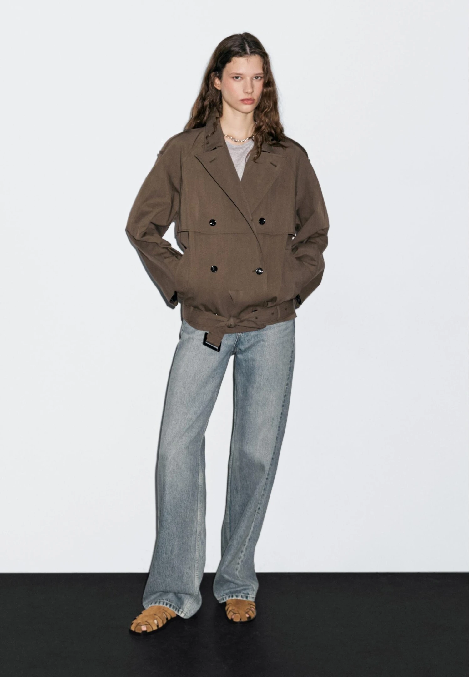 Massimo Dutti SHORT WITH BELT DETAIL - Trenchcoat - Dark Brown 7 Massimo Dutti SHORT WITH BELT DETAIL - Trenchcoat - Dark Brown - Image 5