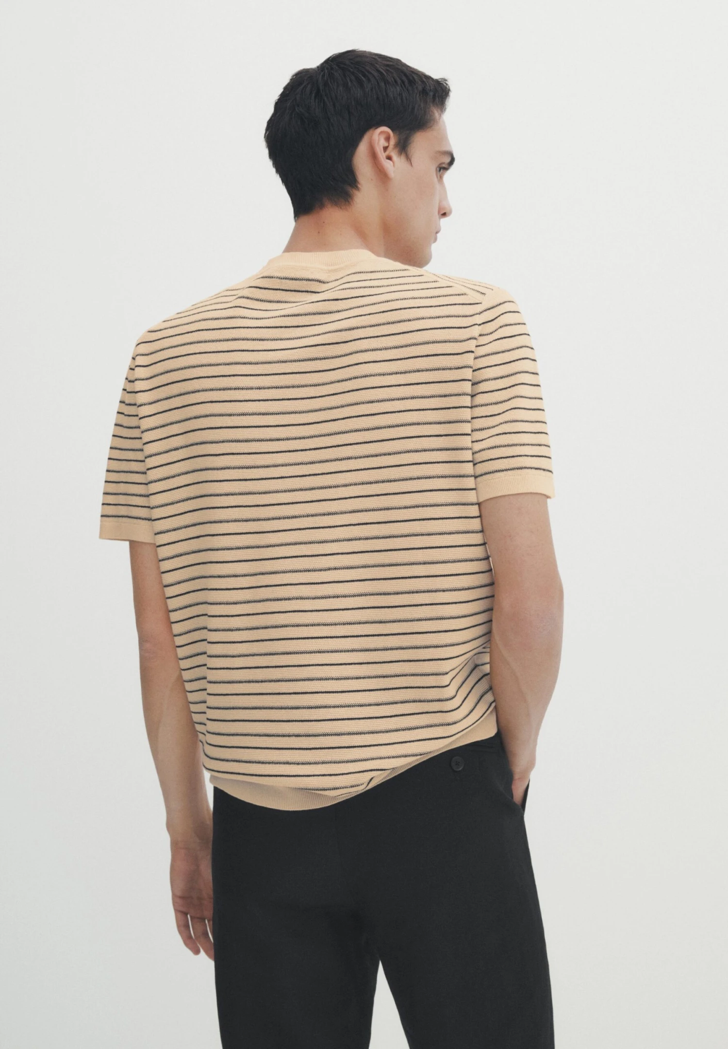 Massimo Dutti Short Sleeve With Irregular Stripes - Print T-Shirt - Beige 5 Massimo Dutti Short Sleeve With Irregular Stripes - Print T-Shirt - Beige - Image 3
