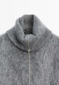 Massimo Dutti LONG ZIPPED - Cape - Grey 21 Massimo Dutti LONG ZIPPED - Cape - Grey -Massimo Dutti Shop 7c7a3ad187724e6f8d459408020325f3