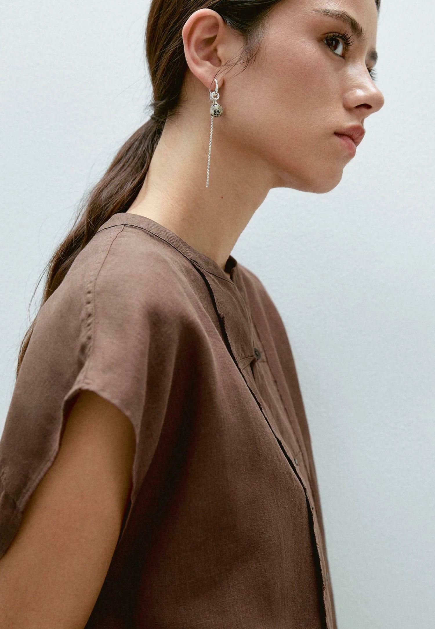 Massimo Dutti WAISTCOAT WITH BUTTONED CHEST DETAIL - Waistcoat - Dark Brown 6 Massimo Dutti WAISTCOAT WITH BUTTONED CHEST DETAIL - Waistcoat - Dark Brown - Image 4