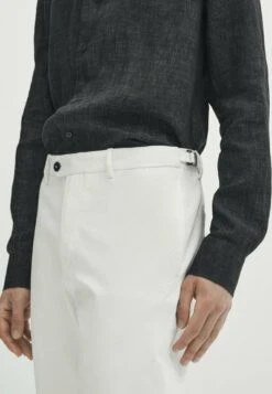 Massimo Dutti Smart In A Bi-Stretch - Chinos - White 16 Massimo Dutti Smart In A Bi-Stretch - Chinos - White -Massimo Dutti Shop 7da293ccfe63403b85e6f6f17b9debcb