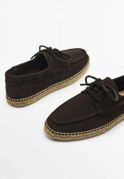 Massimo Dutti Boat Shoes - Brown -Massimo Dutti Shop 7dd60f528202412fa657c410797ada44