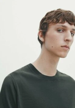 Massimo Dutti Crew Neck - Sweatshirt - Mottled Green -Massimo Dutti Shop 7ec5c3201a7c4e54b116a31516b39d8f