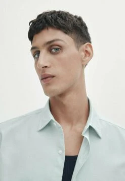 Massimo Dutti Soft Wash Slim Fit Cotton Oxford - Shirt -Massimo Dutti Shop 7efd0e99e96f43cbb457c0b125cfe221