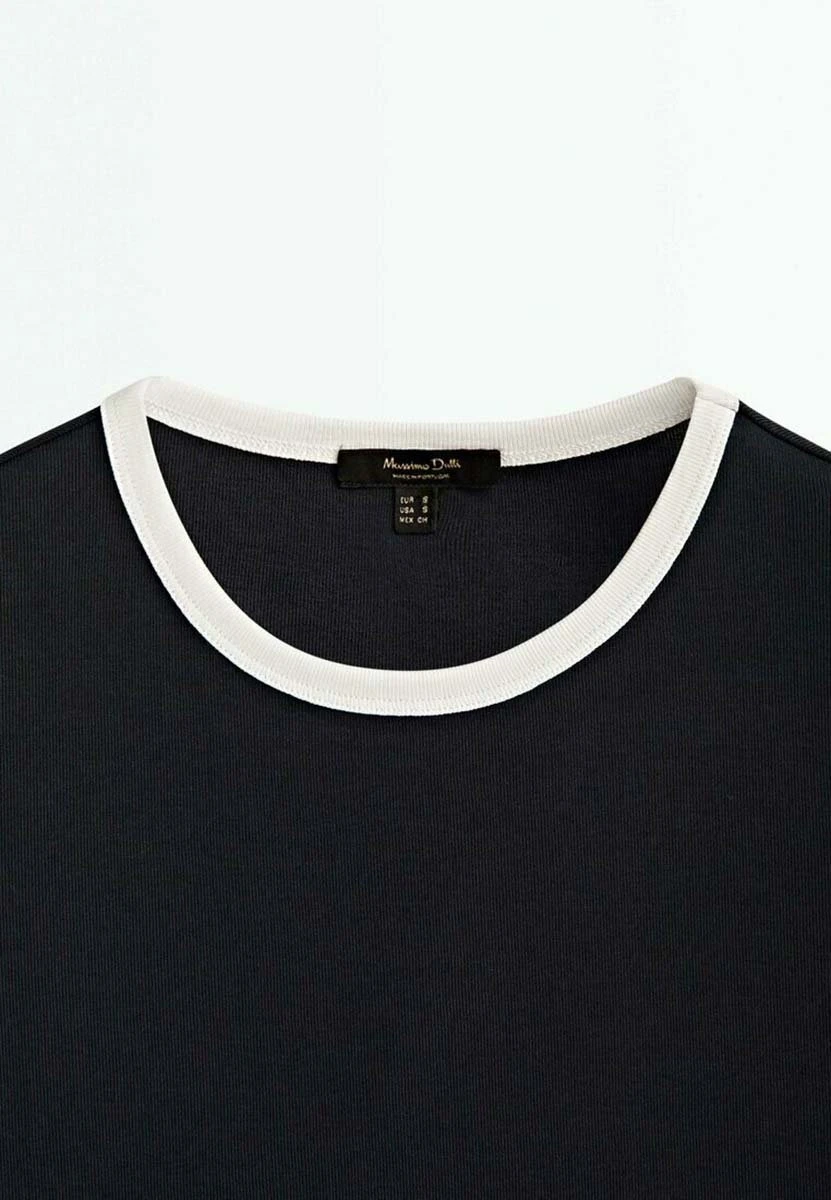 Massimo Dutti Short Sleeve Contrast- Print T-Shirt - Black 5 Massimo Dutti Short Sleeve Contrast- Print T-Shirt - Black - Image 3