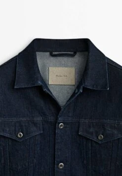 Massimo Dutti Rinse Wash Co-Ordinated Trucket - Denim Jacket - Blue -Massimo Dutti Shop 7f18b8db752e461c8c0a87e93b4d4b2d