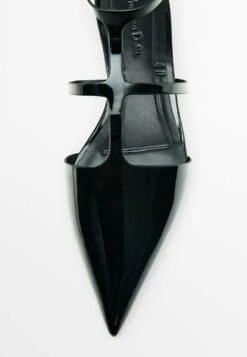 Massimo Dutti Flat - Ankle Strap Ballet Pumps 12 Massimo Dutti Flat - Ankle Strap Ballet Pumps -Massimo Dutti Shop 7f5e9205031c4b7f8750287ce10297bc