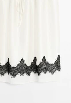 Massimo Dutti CONTRAST LACE-TRIMMED - A-line Skirt - White -Massimo Dutti Shop 7fa4d9512f6348aa881e49007a6e8e5e