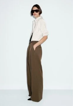 Massimo Dutti DARTED WIDE-LEG - Trousers - Dark Brown -Massimo Dutti Shop 800ba2590f3c466798599c12378b057a