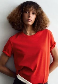 Massimo Dutti REGULAR FIT SHORT SLEEVE - Basic T-shirt - Red