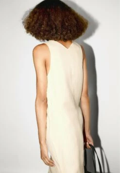 Massimo Dutti LONG FLOWING V-NECK - Maxi Dress - Yellow -Massimo Dutti Shop 818830b991d64956b42a8bc639cb3222