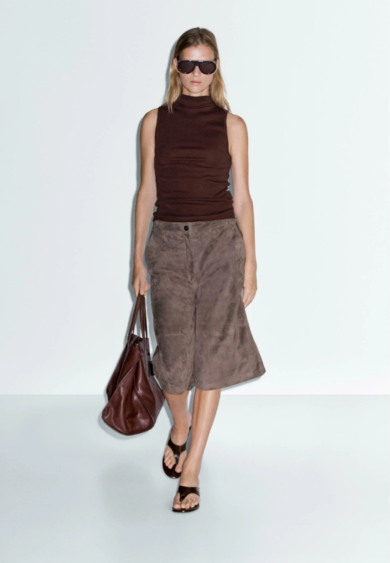 Massimo Dutti FITTED FUNNEL NECK - Top - Bordeaux 4 Massimo Dutti FITTED FUNNEL NECK - Top - Bordeaux - Image 2