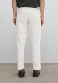 Massimo Dutti Studio-Straight-Fit- Chinos - Beige -Massimo Dutti Shop 845e420753504480b52a0ec2351a4fd7