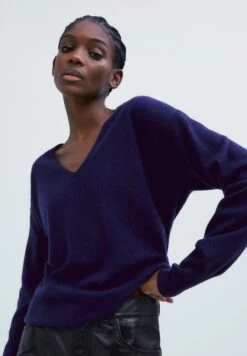 Massimo Dutti Jumper - Royal Blue -Massimo Dutti Shop 84db3de2a00c424fb9c96b8b13e8591b