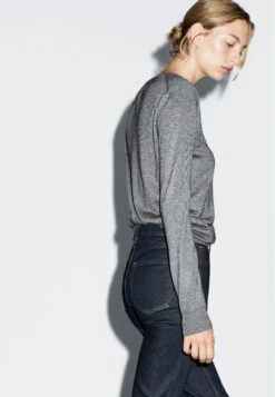 Massimo Dutti MID-RISE CROPPED SLIM FIT - Slim Fit Jeans - Dark Blue -Massimo Dutti Shop 862a8591cd5a453289edfcaa77792fa7