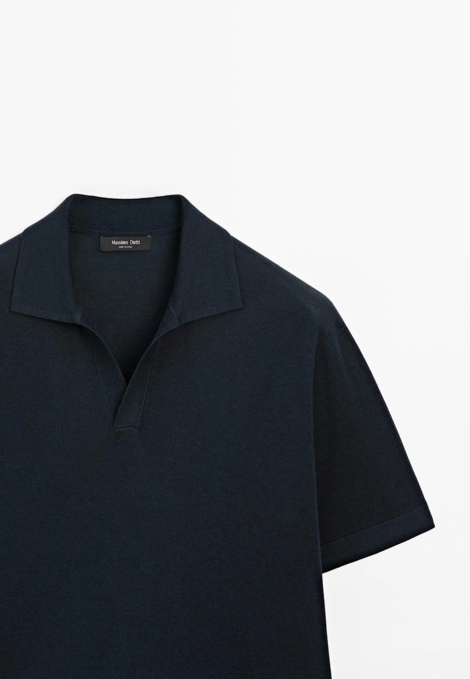 Massimo Dutti FINE V-NECK WITH SHORT SLEEVE - Polo Shirt - Dark Blue 9 Massimo Dutti FINE V-NECK WITH SHORT SLEEVE - Polo Shirt - Dark Blue - Image 7