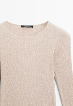 Massimo Dutti Long Sleeved Top - Beige -Massimo Dutti Shop 87a2eb9fb383403db23197e82e337eae