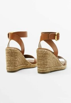 Massimo Dutti With Buckled - Wedge Sandals - Brown -Massimo Dutti Shop 88720f4e179d44c5b5efd4f428eccb7b