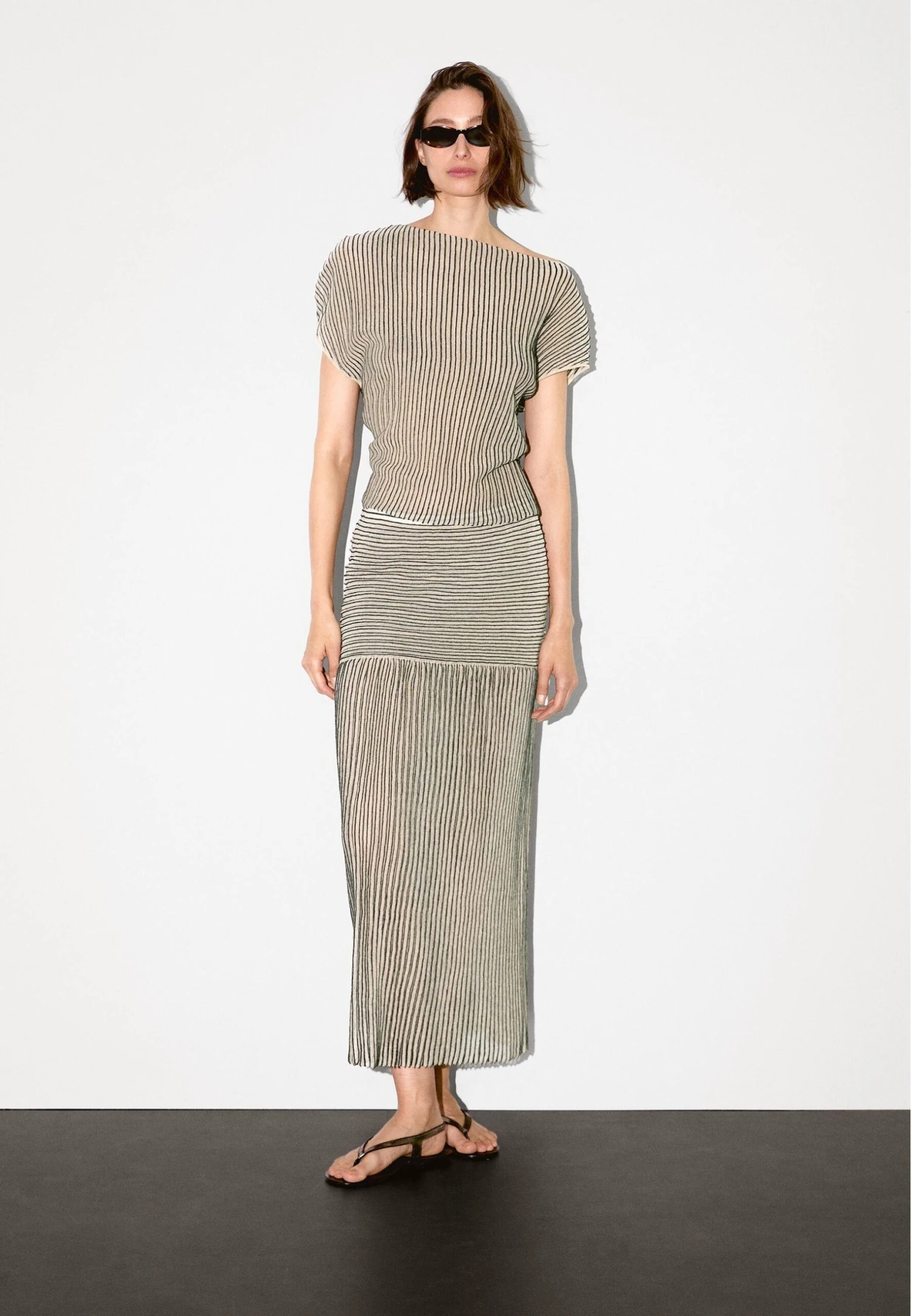 Massimo Dutti LONG PLEATED WITH FLECKED DETAIL - Maxi Skirt - Beige 5 Massimo Dutti LONG PLEATED WITH FLECKED DETAIL - Maxi Skirt - Beige - Image 3