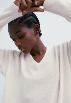 Massimo Dutti Jumper - Light Grey -Massimo Dutti Shop 893bd8a2e1ff440185e759c4f16dd4e7