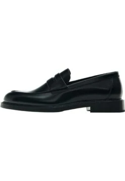 Massimo Dutti Penny Loafers - Slip-Ons - Black