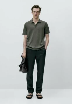 Front Page -Massimo Dutti Shop 8a77a5ab762c4c34ba839da409260ab7