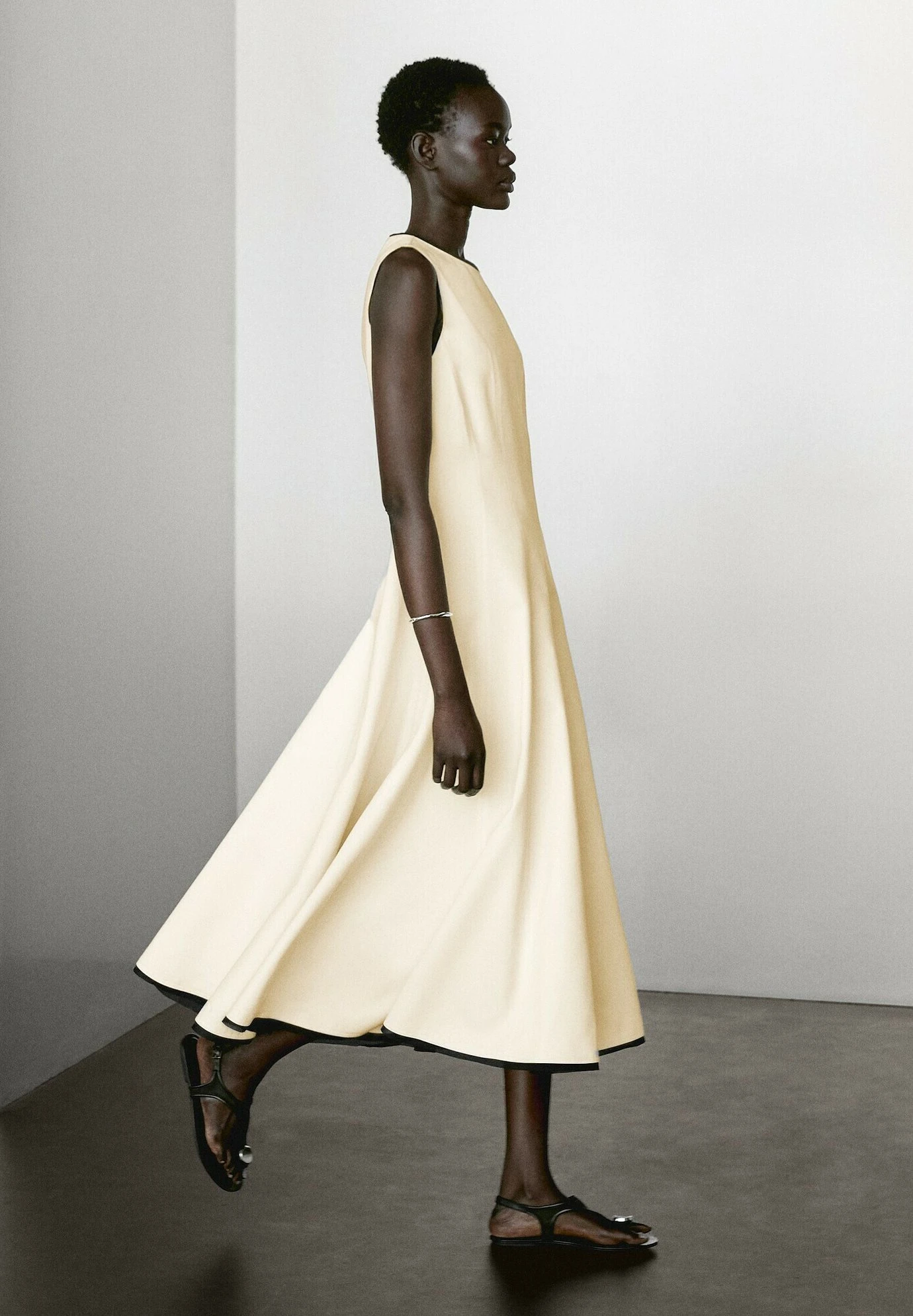 Massimo Dutti FLOUNCE WITH CONTRAST TRIMS - Day Dress - Beige 7 Massimo Dutti FLOUNCE WITH CONTRAST TRIMS - Day Dress - Beige - Image 5