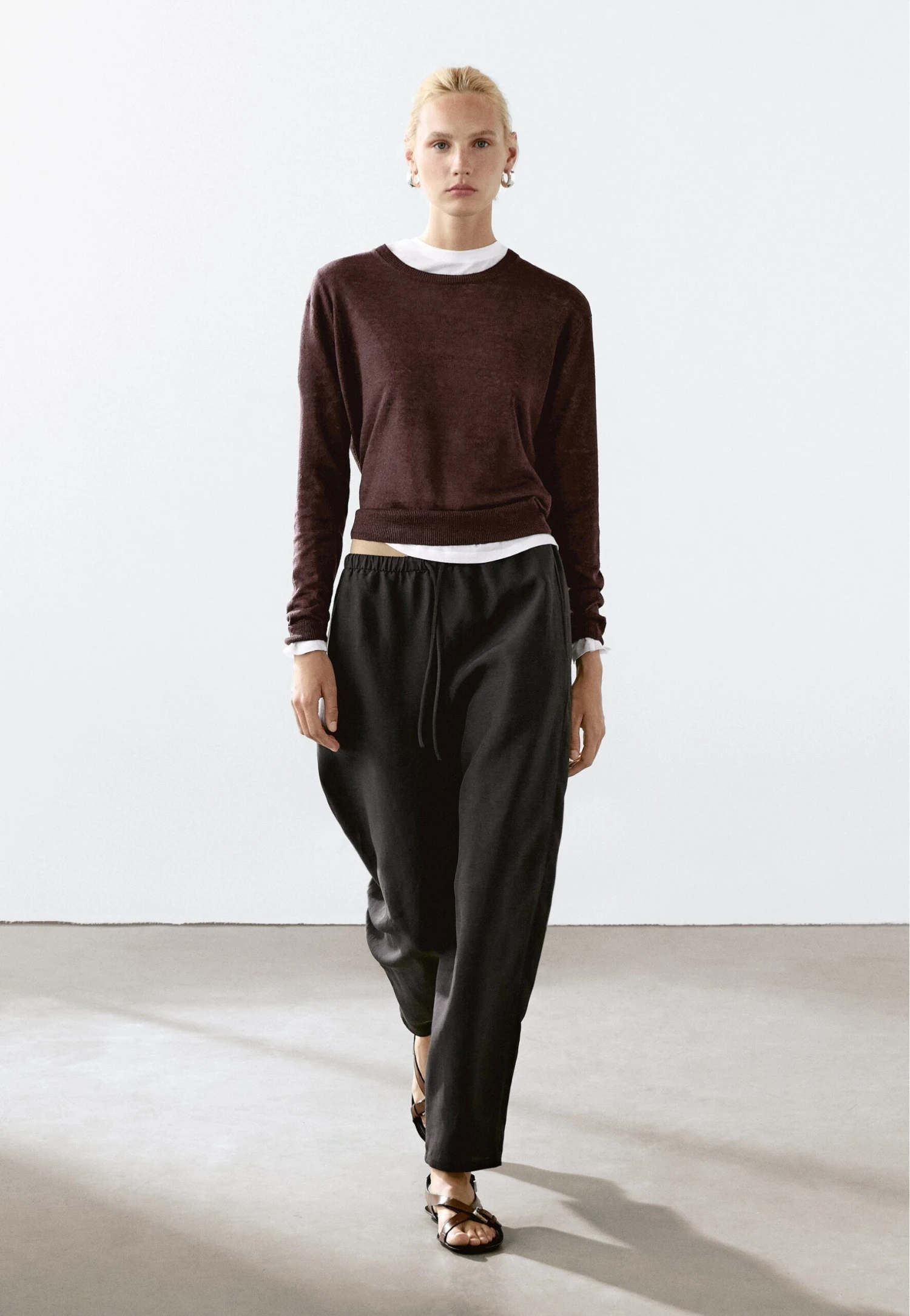 Massimo Dutti CREW NECK - Jumper - Mottled Bordeaux 4 Massimo Dutti CREW NECK - Jumper - Mottled Bordeaux - Image 2