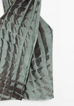 Massimo Dutti PRINT FLOWING HALTER NECK - Top - Blue Grey -Massimo Dutti Shop 8aea06e3198d44a8a77c7f3e5fed73c8