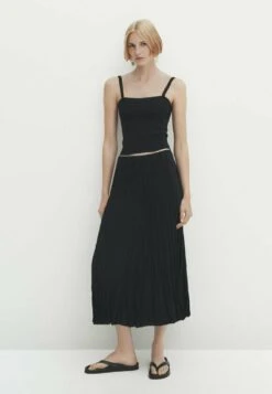 Massimo Dutti Midi- A-Line Skirt - Black