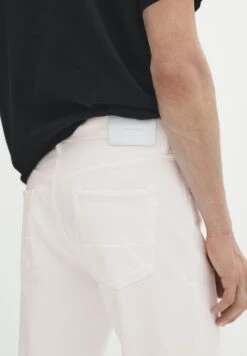 Massimo Dutti Straight Leg Jeans - Straight Leg Jeans -Massimo Dutti Shop 8bd4ebac57724c0b8154a54afa1bd247