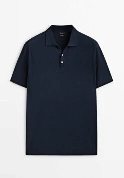 Massimo Dutti With V-Neck And Buttons - Polo Shirt - Blue 21 Massimo Dutti With V-Neck And Buttons - Polo Shirt - Blue -Massimo Dutti Shop 8c5d831daaf348b1a8c328eee33483c6