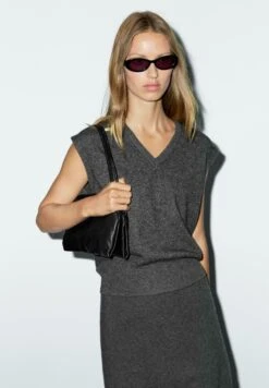 Massimo Dutti SLEEVELESS V-NECK - Jumper - Dark Grey