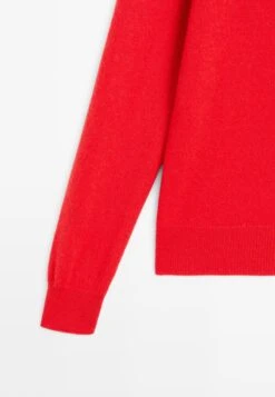 Massimo Dutti KNITTED CREW NECK SWEATER - Jumper - Red -Massimo Dutti Shop 8d1478e3b77049de85cb831e2f1523d4