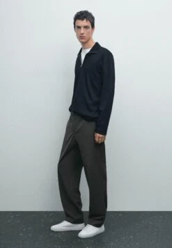 Massimo Dutti MOCK NECK QUARTER ZIP POLO NECK - Long Sleeved Top - Dark Blue -Massimo Dutti Shop 8d8fe19cff4c44b6bd47d34e869e0700