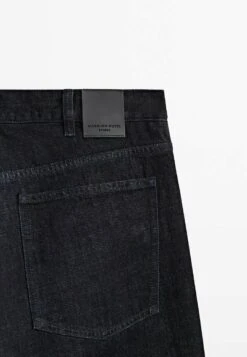 Massimo Dutti Studio - Straight-Fit Selvedge - Straight Leg Jeans - Blue -Massimo Dutti Shop 8de7560f41bb403d97303b37a2bac622