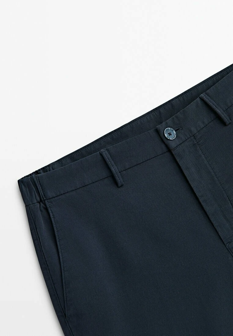 Massimo Dutti Stretch Bermuda- Shorts - Blue Denim 10 Massimo Dutti Stretch Bermuda- Shorts - Blue Denim - Image 8