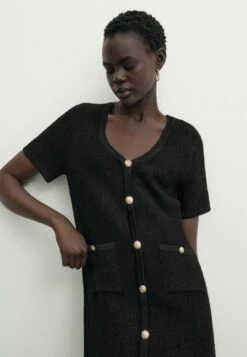 Massimo Dutti Mini Bouclé With Buttons - Jumper Dress -Massimo Dutti Shop 8ec9df0a754a4233a048f8be9507ecfe