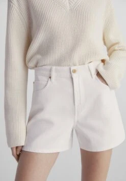 Massimo Dutti High Waist - Denim Shorts - Beige -Massimo Dutti Shop 8f758f77a79944b9be9626f03c29f6bb