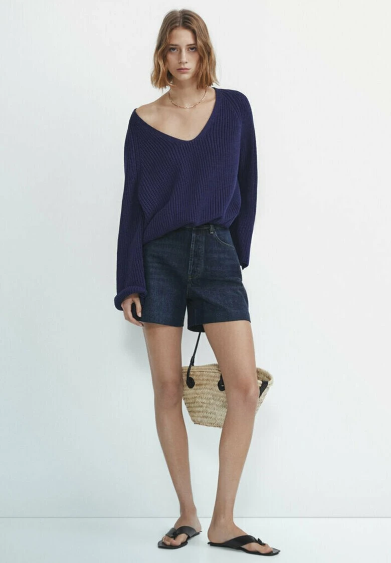 Massimo Dutti With Pocket - Denim Shorts - Dark Blue 4 Massimo Dutti With Pocket - Denim Shorts - Dark Blue - Image 2