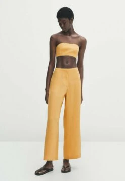 Massimo Dutti Cropped - Trousers - Mustard Yellow -Massimo Dutti Shop 922f8a9e7ed44ca7ae9db56f76f31268