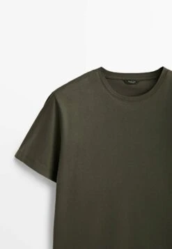Massimo Dutti KurzärmeligesAus Reiner- Basic T-Shirt - Dark Green -Massimo Dutti Shop 92b48cea8b6c4505a66eec859d9633f5