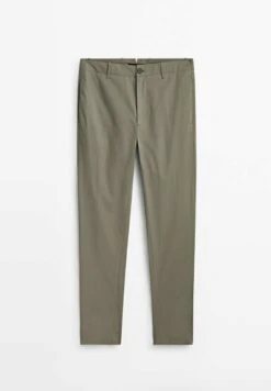 Massimo Dutti Studio - Wide Fit Poplin - Chinos - Khaki -Massimo Dutti Shop 93a81925e0834afdb615c8ae3f6eb466